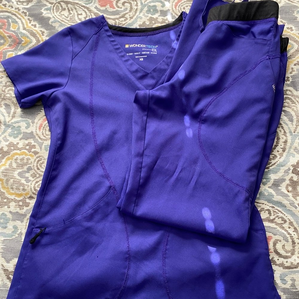 Scrubs!